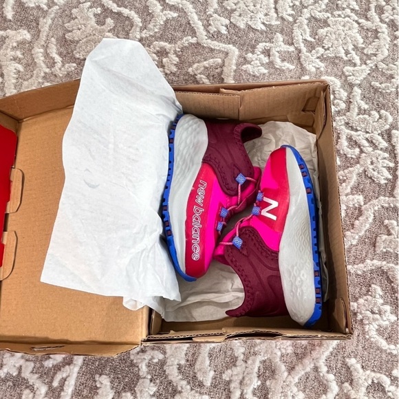 NEW w/Box New Balance Infant Fresh Foam Trail ROAV V1 Bungee - Picture 14 of 15